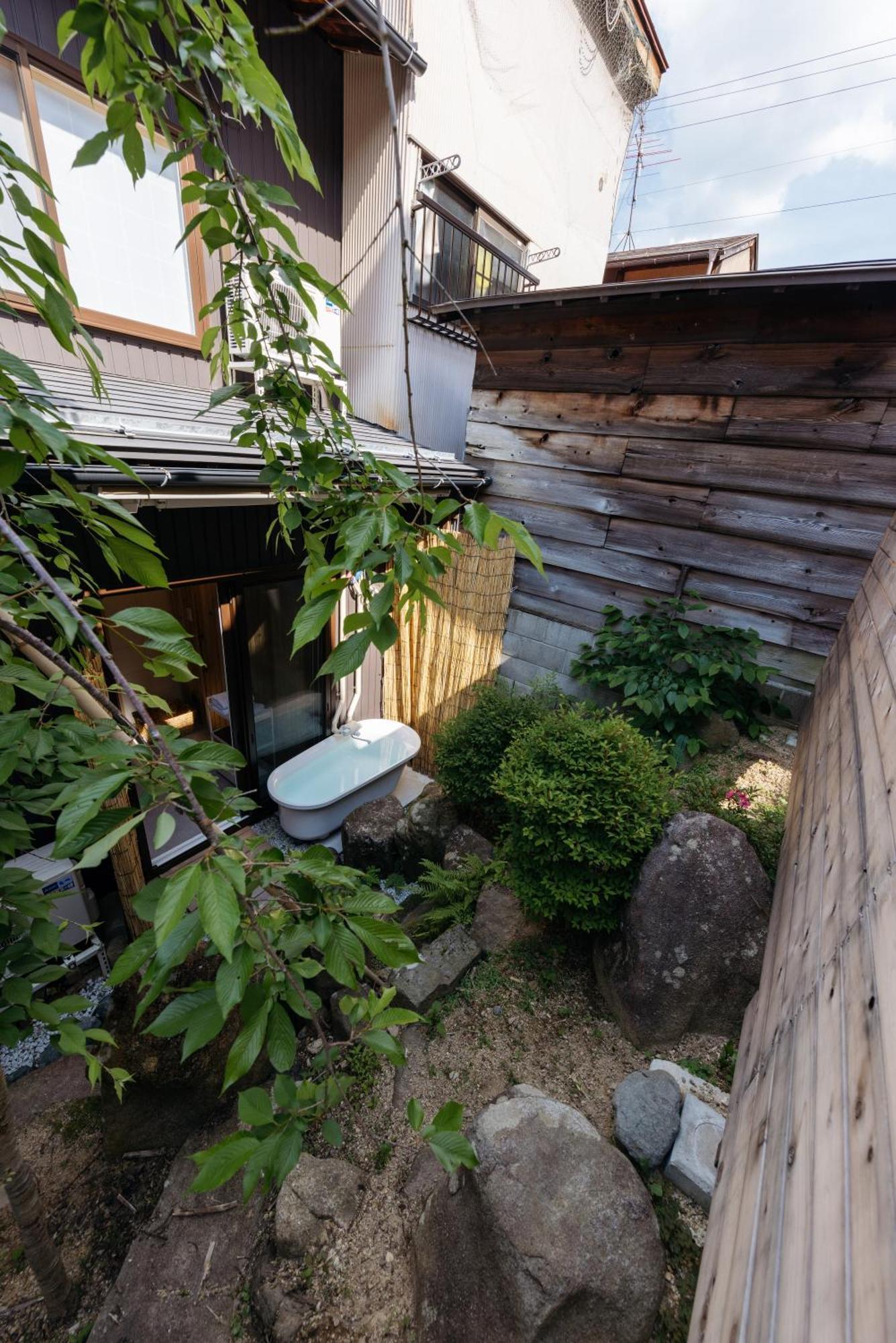 Guest House Hinata - Japanese House With Sauna And Open-Air Bath Takayama  Exterior foto